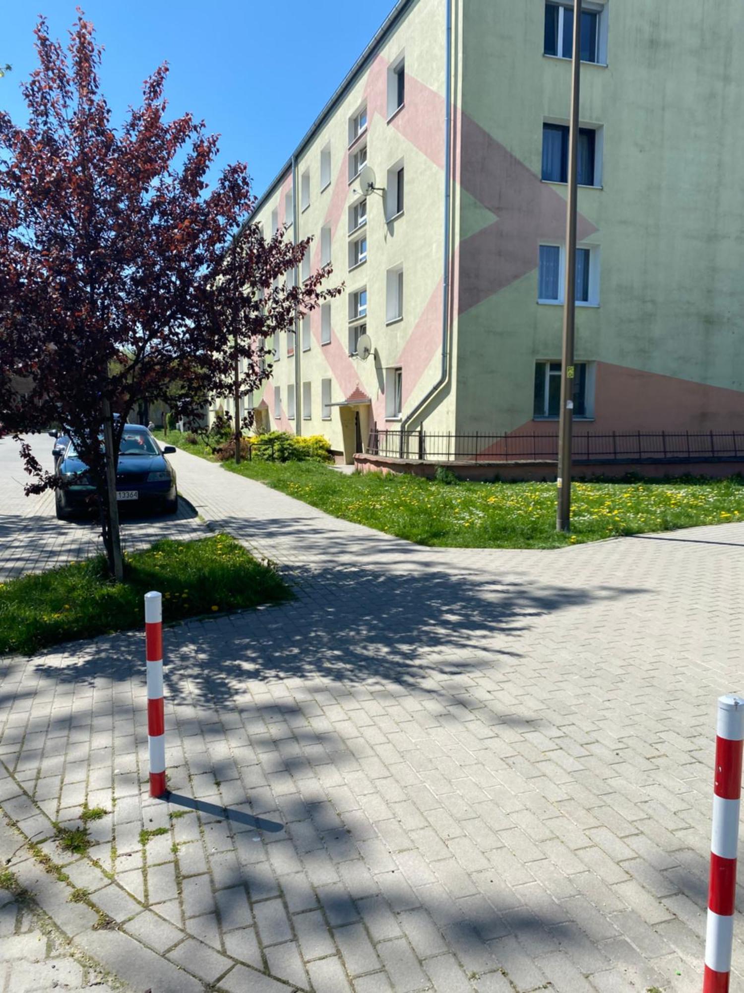 Nowoczesny Apartament W Dzierzoniowie - Parter - Balkon - Pokoj + Sypialnia Exterior photo